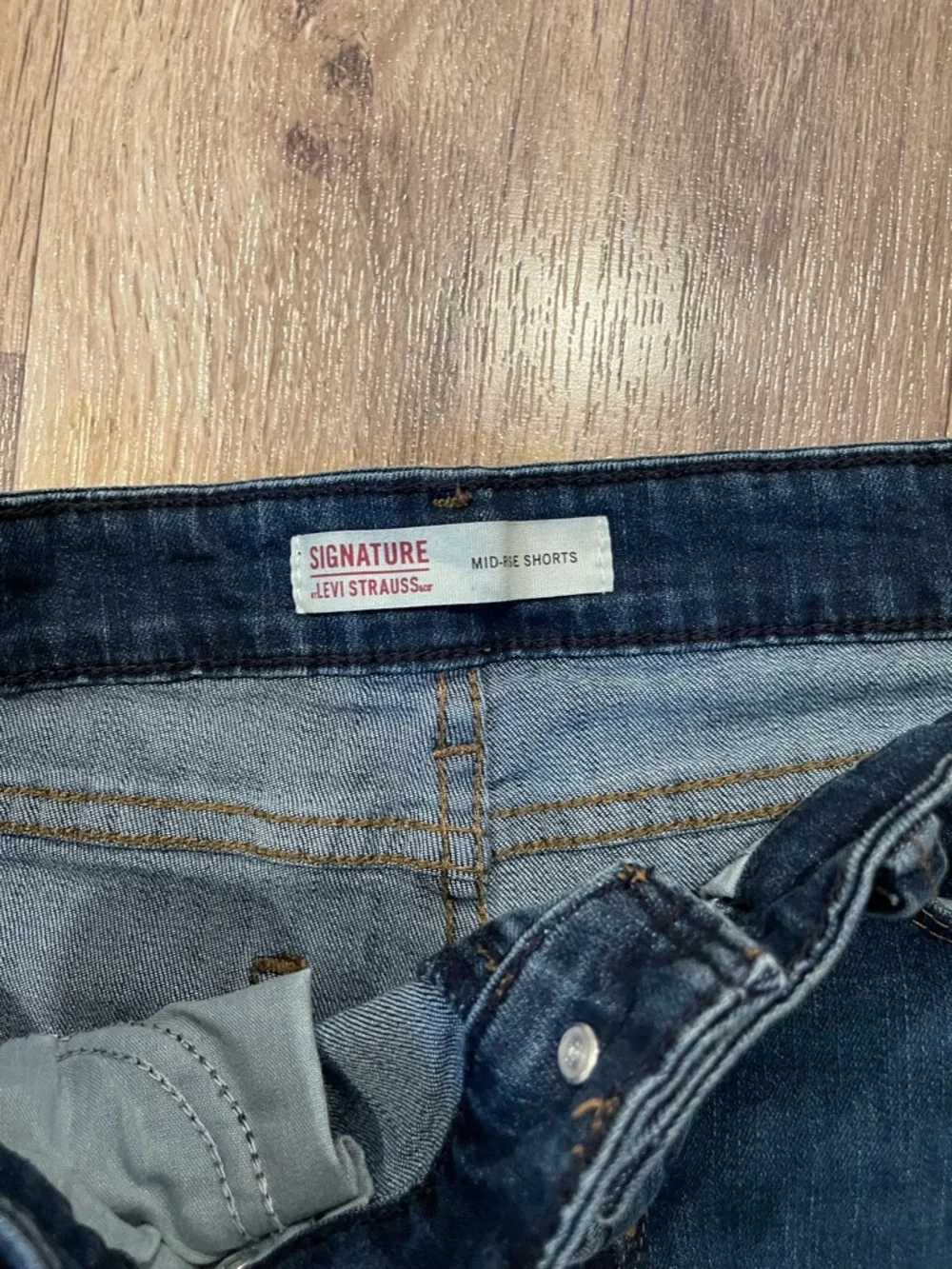 Signature by Levi Strauss Dark Indigo Roll-Cuff Denim Shorts
